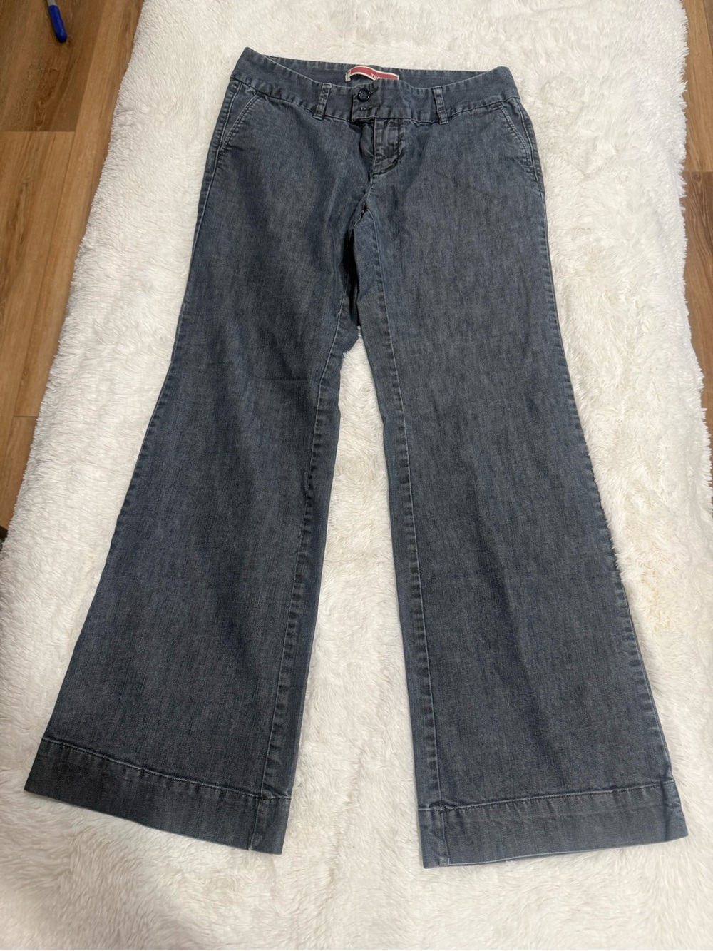 GAP Grey Wide Leg Flare Denim Trousers - Women’s